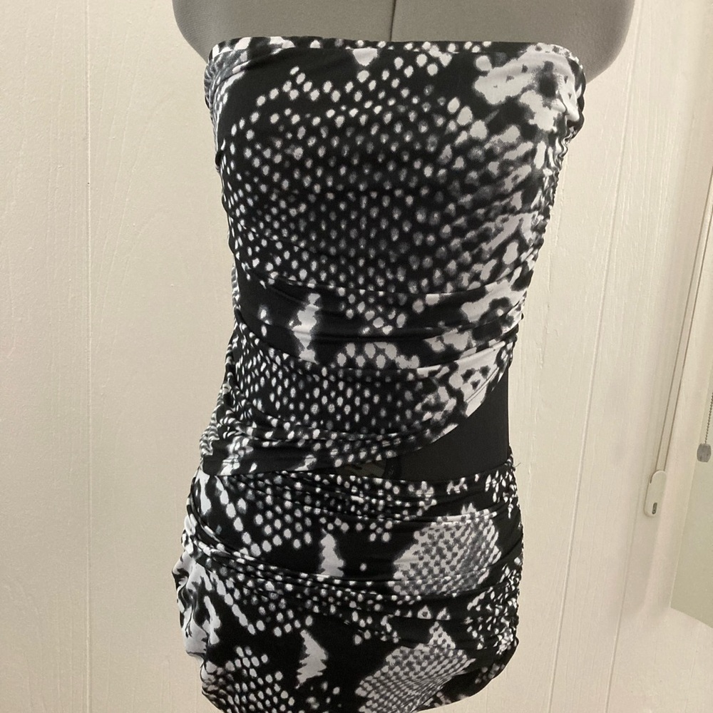 NWOT Sapa detailed strapless mini  dress size XL & L